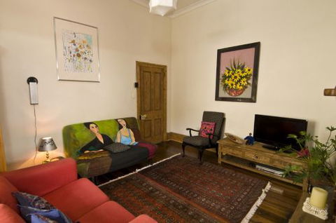 Te Artists' Residence Fremantle Holiday Accommodation - Accommodation 4U 0