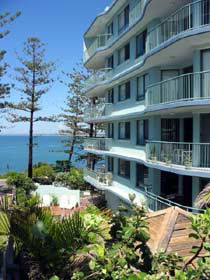Campbells Cove Beachfront Apartments - Accommodation 4U 0