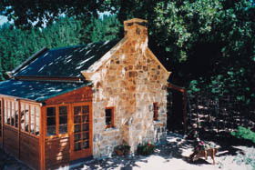 Bishops Adelaide Hills - The Waterfalls - Accommodation 4U 0