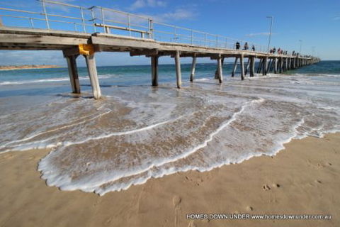 Homes Down Under - Accommodation 4U 6
