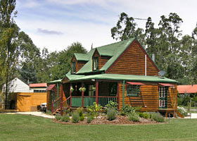 Mystic Mountains Holiday Cottages - Accommodation 4U 0