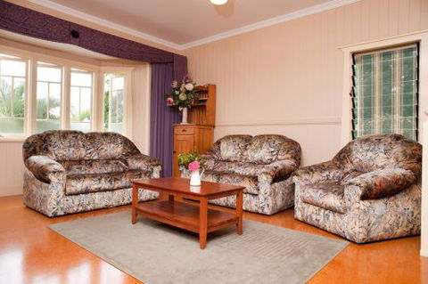 Robbie's Place Self Contained Apartment - Accommodation 4U 2