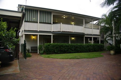 Robbie's Place Self Contained Apartment - Accommodation 4U 3