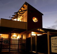 Black Dolphin Luxury Accommodation - Accommodation 4U