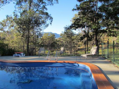 Eighteen Mile Cottage And Homestead - Accommodation 4U 5