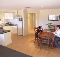 Copper Cove Holiday Villas - Accommodation 4U