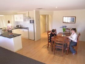 Copper Cove Holiday Villas - Accommodation 4U 0