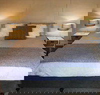 Platypus Playground Riverside Cottage - Accommodation 4U