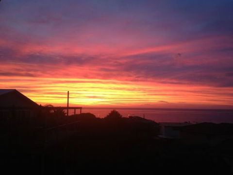 Coral Sands Luxury Beach House - Accommodation 4U 8