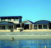 Baird Bay Ocean Eco Apartments - Accommodation 4U