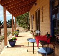 Dee's Villa - Accommodation 4U