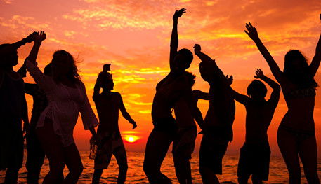 Schoolies Survival Pack - Accommodation 4U 0