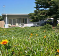 Beach Lovers Middleton - Accommodation 4U