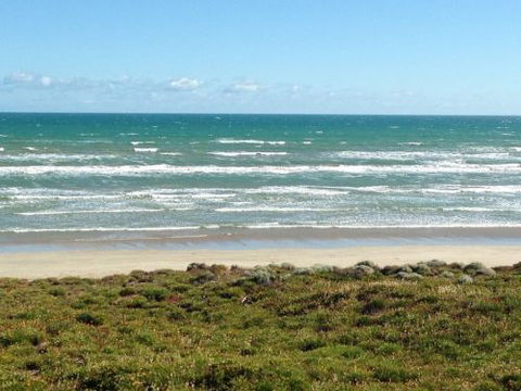 Beach Lovers Middleton - Accommodation 4U 4