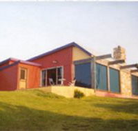 Blue Gate Farmhouse - Accommodation 4U
