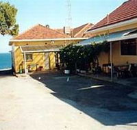 Bay View Holiday Flats - Accommodation 4U