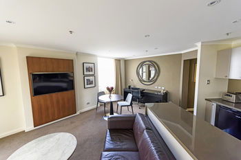 The York By Swiss-Belhotel International - Accommodation 4U 4