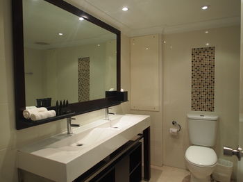 The York By Swiss-Belhotel International - Accommodation 4U 17