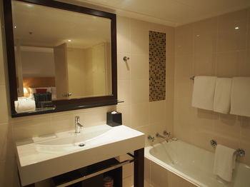 The York By Swiss-Belhotel International - Accommodation 4U 20
