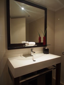 The York By Swiss-Belhotel International - Accommodation 4U 21