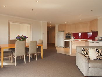 The York By Swiss-Belhotel International - Accommodation 4U 36
