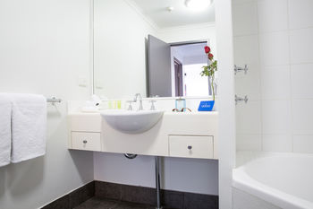 Adara Hotels Apartments - Accommodation 4U 8