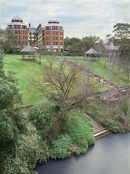 Amora Riverwalk Melbourne - Accommodation 4U 0