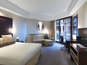 Amora Riverwalk Melbourne - Accommodation 4U 16