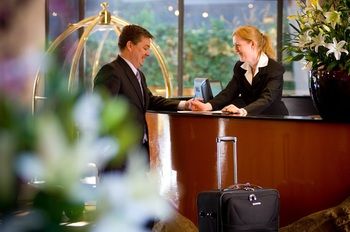 Amora Riverwalk Melbourne - Accommodation 4U 38