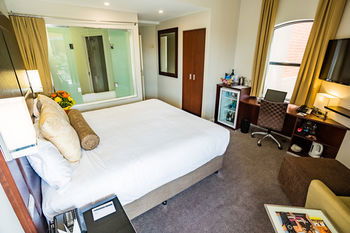 Amora Riverwalk Melbourne - Accommodation 4U 56