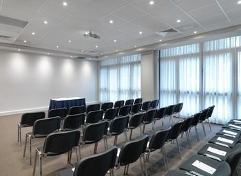 Adina Apartment Hotel Sydney, Harbourside - Accommodation 4U 11