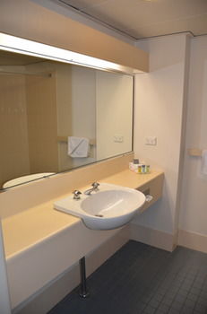 Country Comfort Hunts Liverpool - Accommodation 4U 8