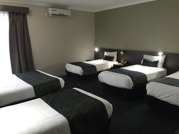 Country Comfort Hunts Liverpool - Accommodation 4U 13