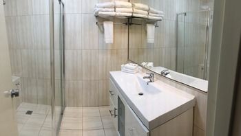 Country Comfort Hunts Liverpool - Accommodation 4U 14