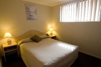 Country Comfort Hunts Liverpool - Accommodation 4U 18
