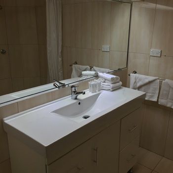 Country Comfort Hunts Liverpool - Accommodation 4U 36