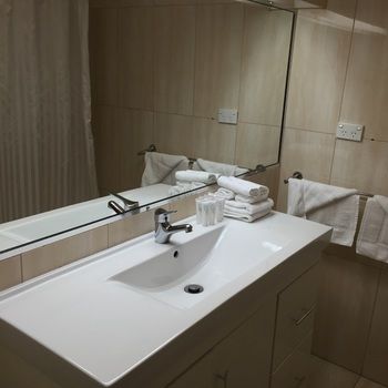 Country Comfort Hunts Liverpool - Accommodation 4U 37