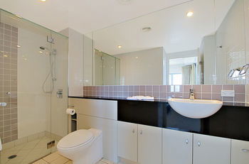 Pumicestone Blue - Accommodation 4U 11