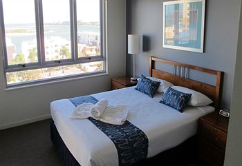 Pumicestone Blue - Accommodation 4U 5
