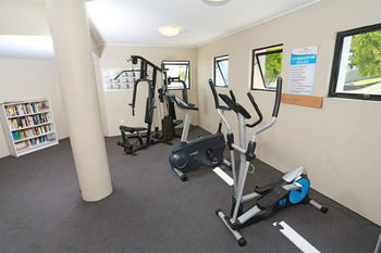 Beach Club Resort - Accommodation 4U 2