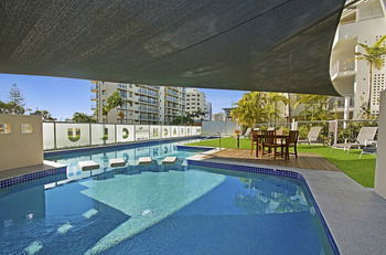 Beach Club Resort - Accommodation 4U 11