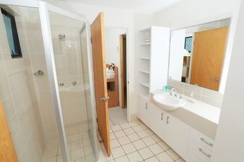Beach Club Resort - Accommodation 4U 21