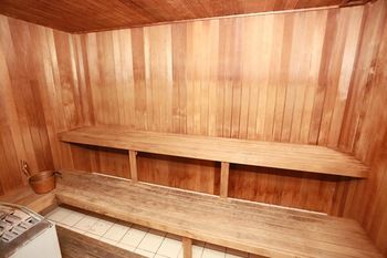 Beach Club Resort - Accommodation 4U 55