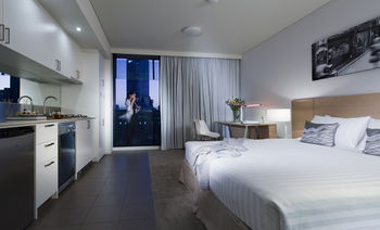 Fraser Place Melbourne - Accommodation 4U 14