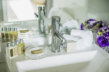 Fraser Place Melbourne - Accommodation 4U 34