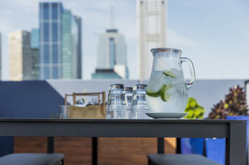 Fraser Place Melbourne - Accommodation 4U 44