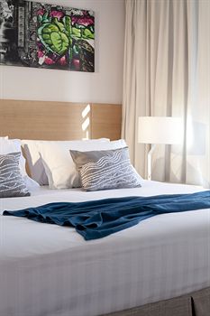 Fraser Place Melbourne - Accommodation 4U 0