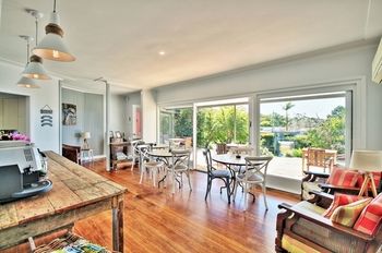 Dolphin Sands - Accommodation 4U 13
