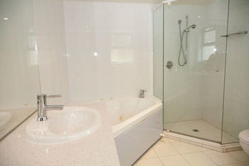 The Emerald Resort Noosa - Accommodation 4U 3