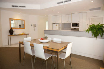 The Emerald Resort Noosa - Accommodation 4U 21